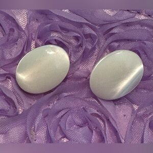 Mother of pearl 12 x 16 polished ovals w/ 14k gold posts & backs